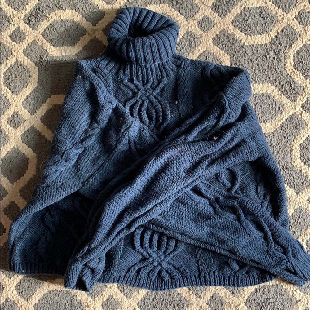 Turtle neck sweater